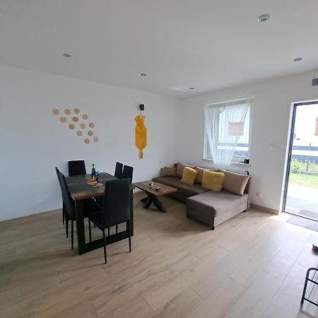 Apartamenty Bursztynowa Zatoka - Leba - Nowecin Exterior foto
